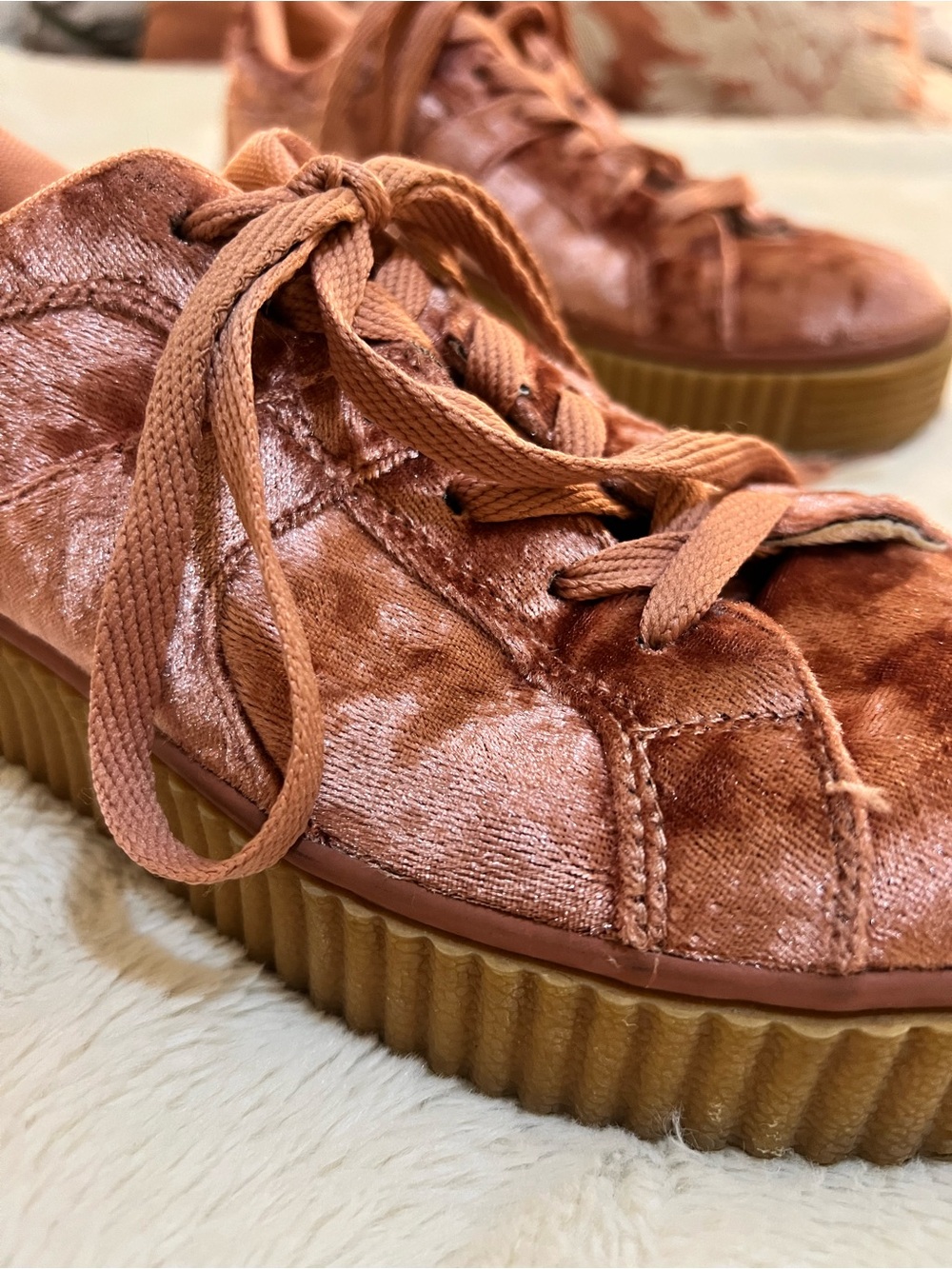 Cape Robbin Women’s Pink Crushed Velvet Lace-Up Platform Sneakers